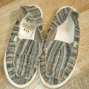 Sanuk slip ons